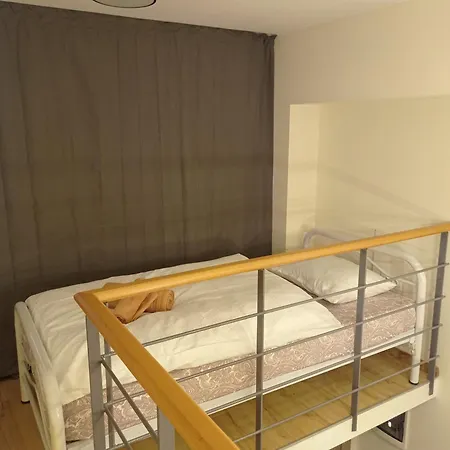 Minimal Two-floor Apartment Thessaloniki